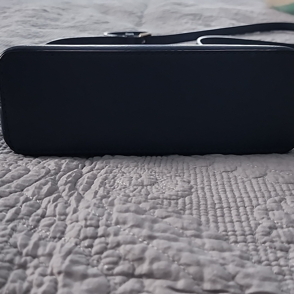 Kate Spade - Picture 3 of 5